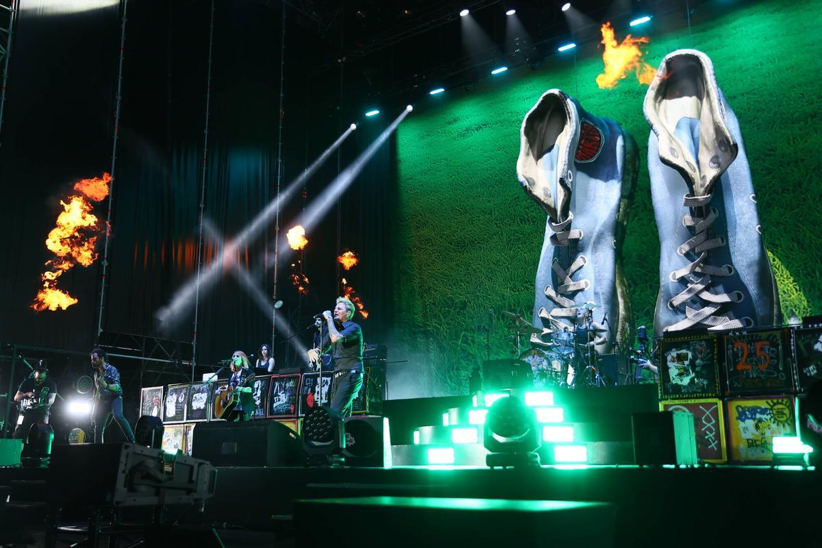 Así fue el concierto de Dani Martín en Gijón