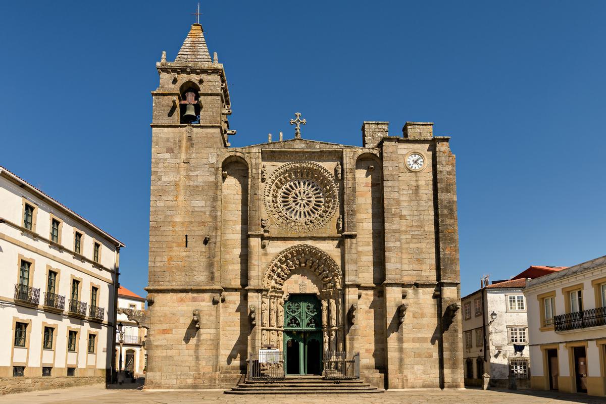 La iglesia de San Martiño