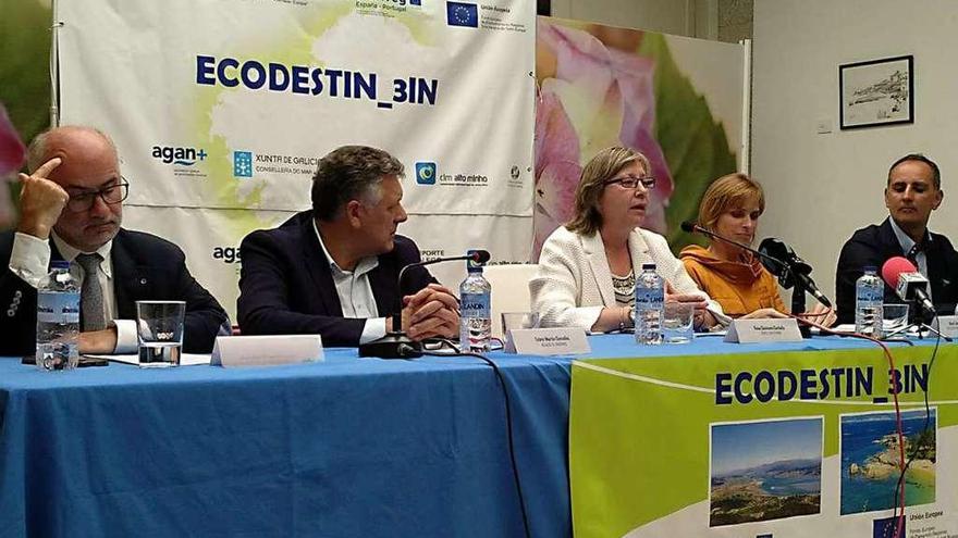 José Juan Durán, Telmo Martín, Rosa Quintana y Nava Castro, en la presentación de la iniciativa. // G.S.