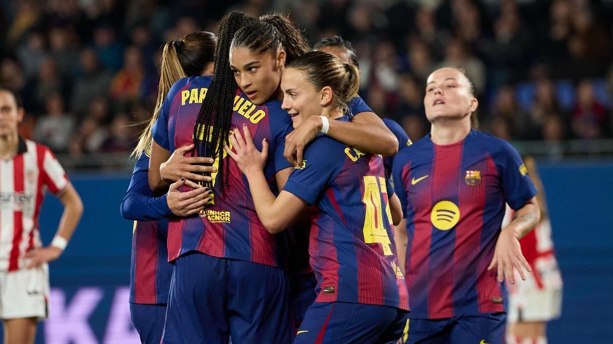 ¡Carla Julià hizo magia dentro del área dando el cuarto gol!