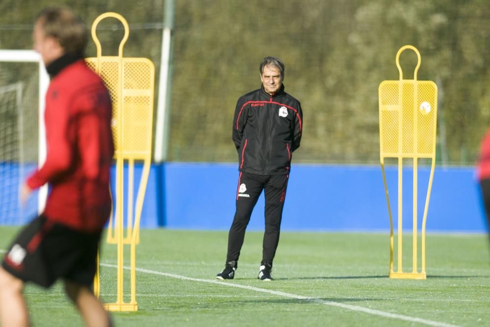 Los jugadores se han entrenado a las órdenes de Natxo González en el penúltimo entrenamiento de la semana antes del partido del sábado en Riazor.