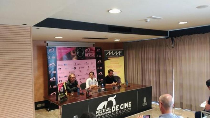 Rueda de prensa de Julieta Venegas antes de su concierto en el Pérez Galdós