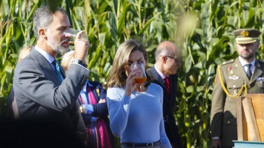 ¿Bebió la Reina sidra en Poreñu?