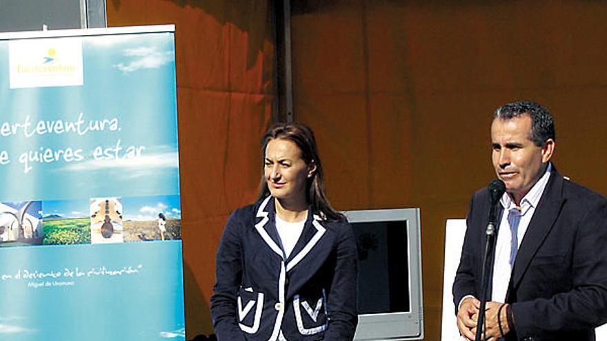 Mario Cabrera y Montelongo durante la presentación de la campaña.