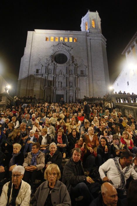 Concert del grup Terra Endins a les escales de la Catedral de Girona