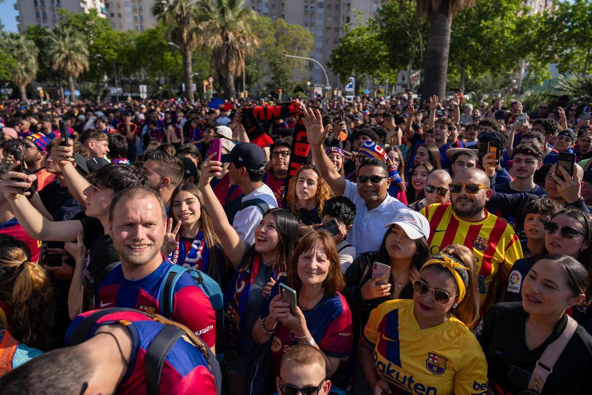 La rúa del Barça por las calles de Barcelona