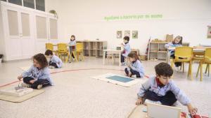 Una de les escoles de Catalunya a la llista Forbes 2026 de les millors escoles d’Espanya: mètode Montessori i horts a cada aula