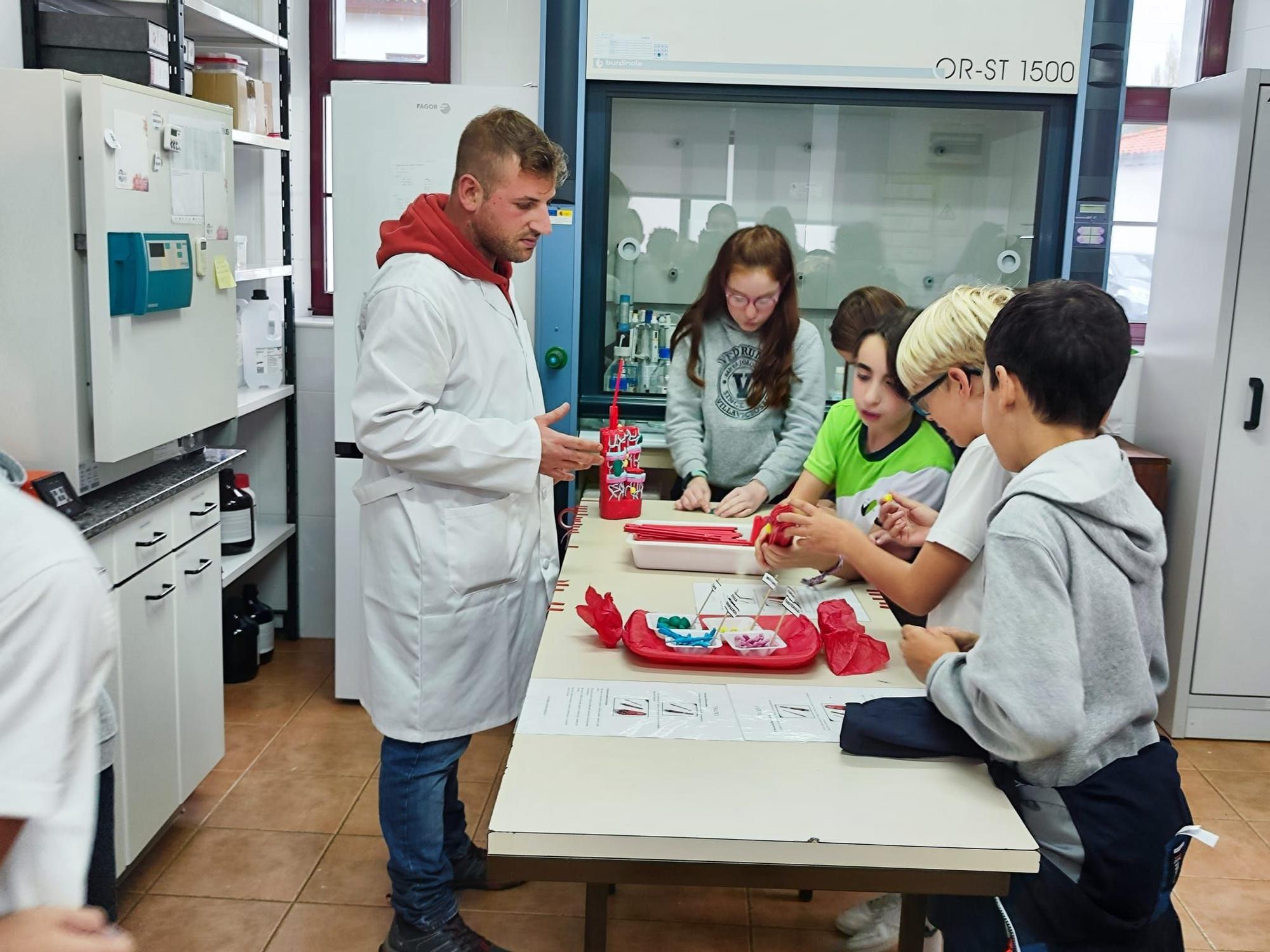 El Serida crea pequeños científicos en Villaviciosa: "Es una pasada"