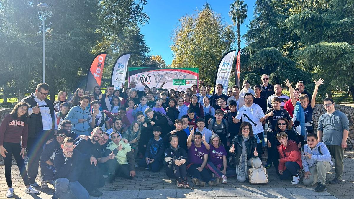 Participantes en el primer calendario de pruebas inclusivas implantado en Extremadura.