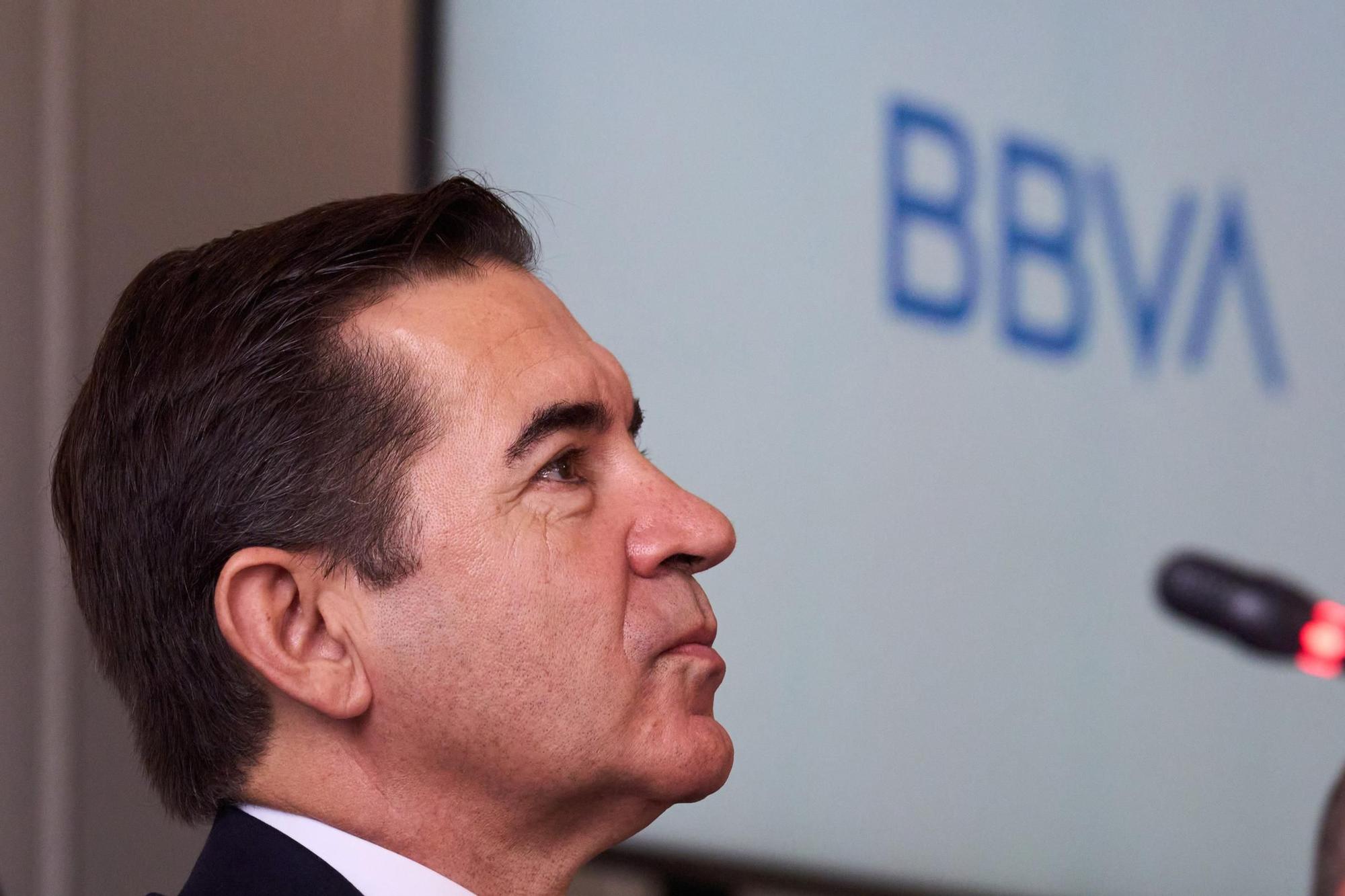 BBVA dará un dividendo récord de 0,37 euros tras aumentarlo casi un 16%