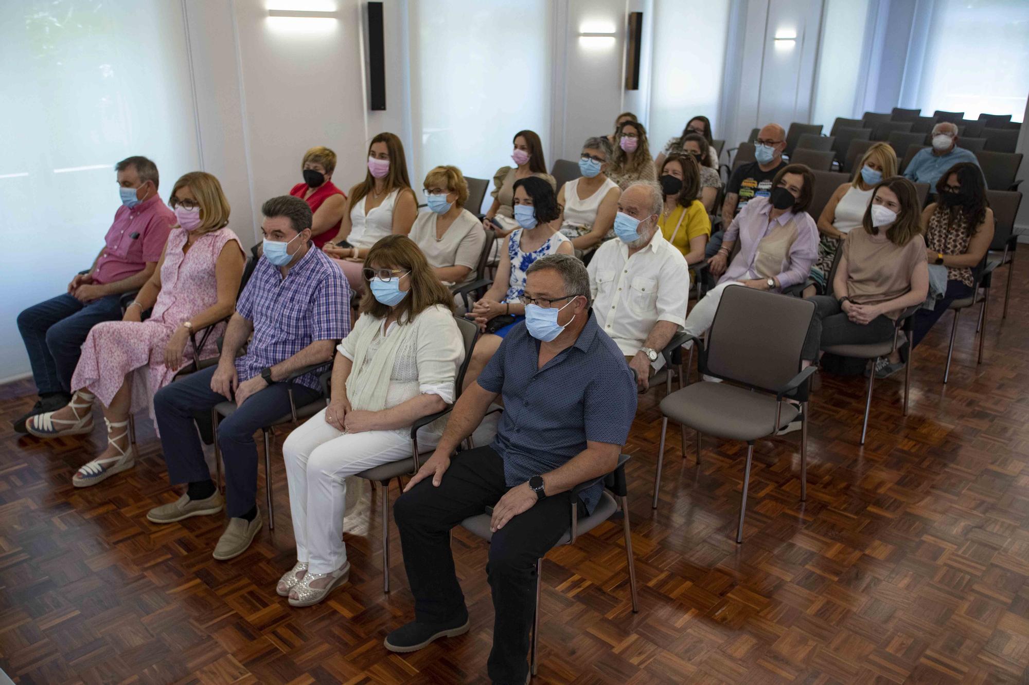 Homenaje a los trabajadores jubilados en el Ayuntamiento de Xàtiva