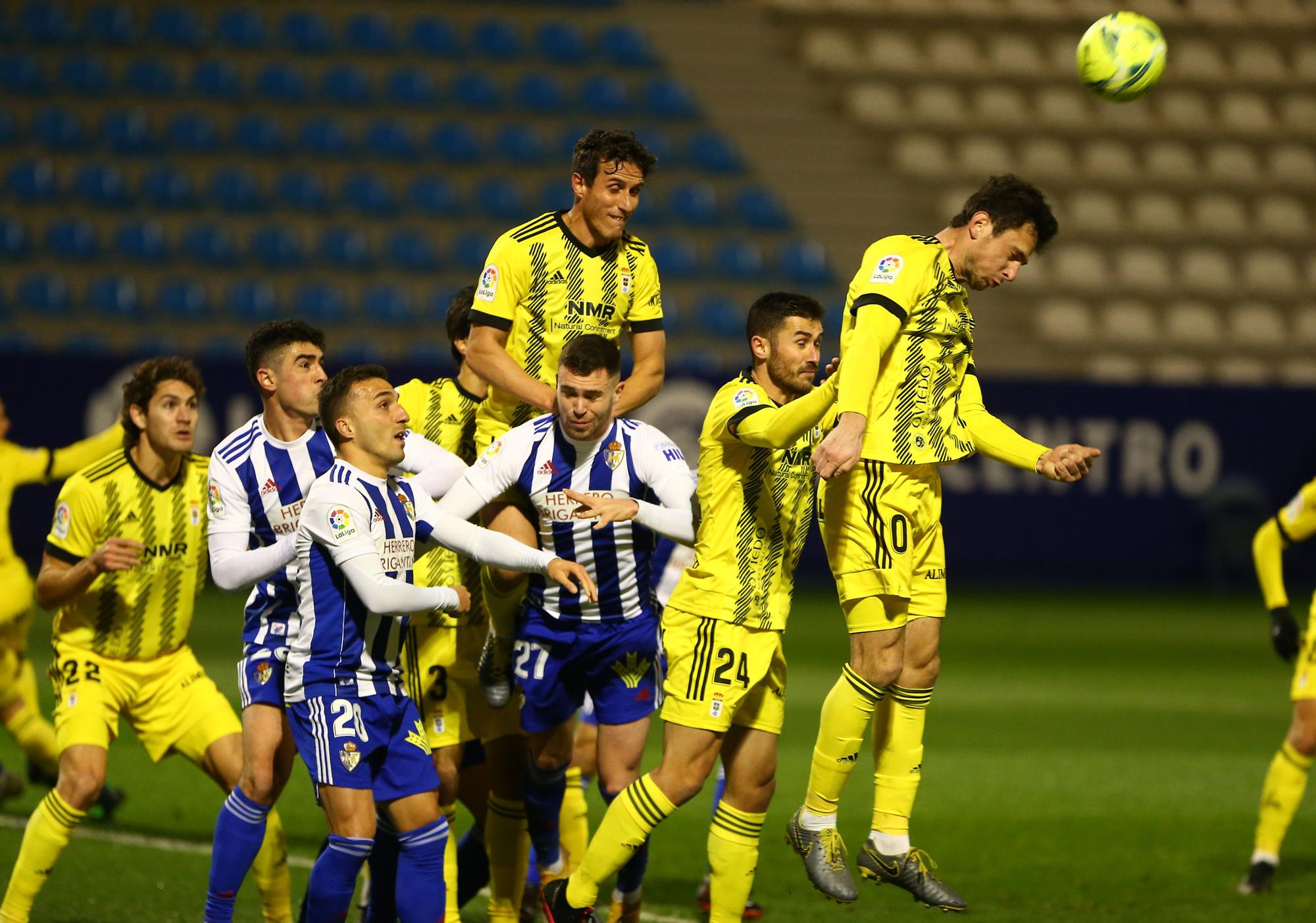 Las imágenes del Ponferradina-Oviedo