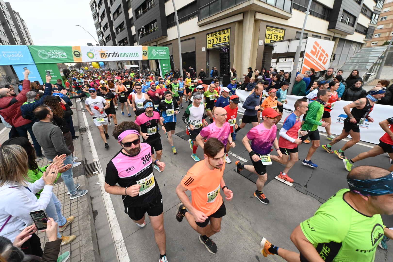 Búscate en las fotos: Las mejores imágenes del Marató bp y el 10K Facsa 2024 de Castelló