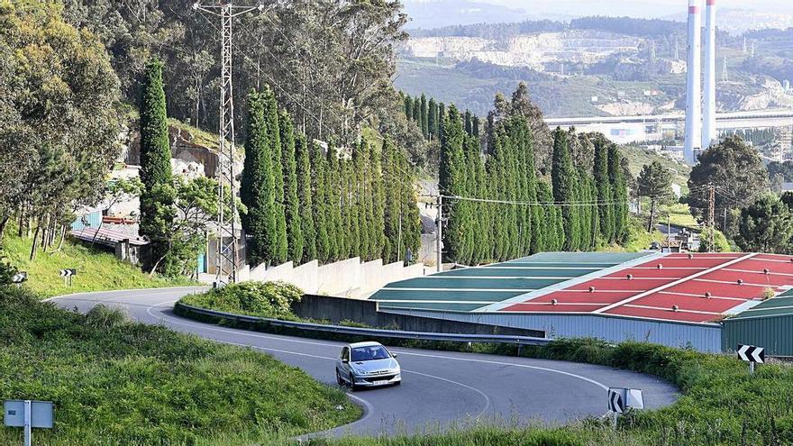 Un motorista de 47 años muere en A Coruña en una colisión con un turismo