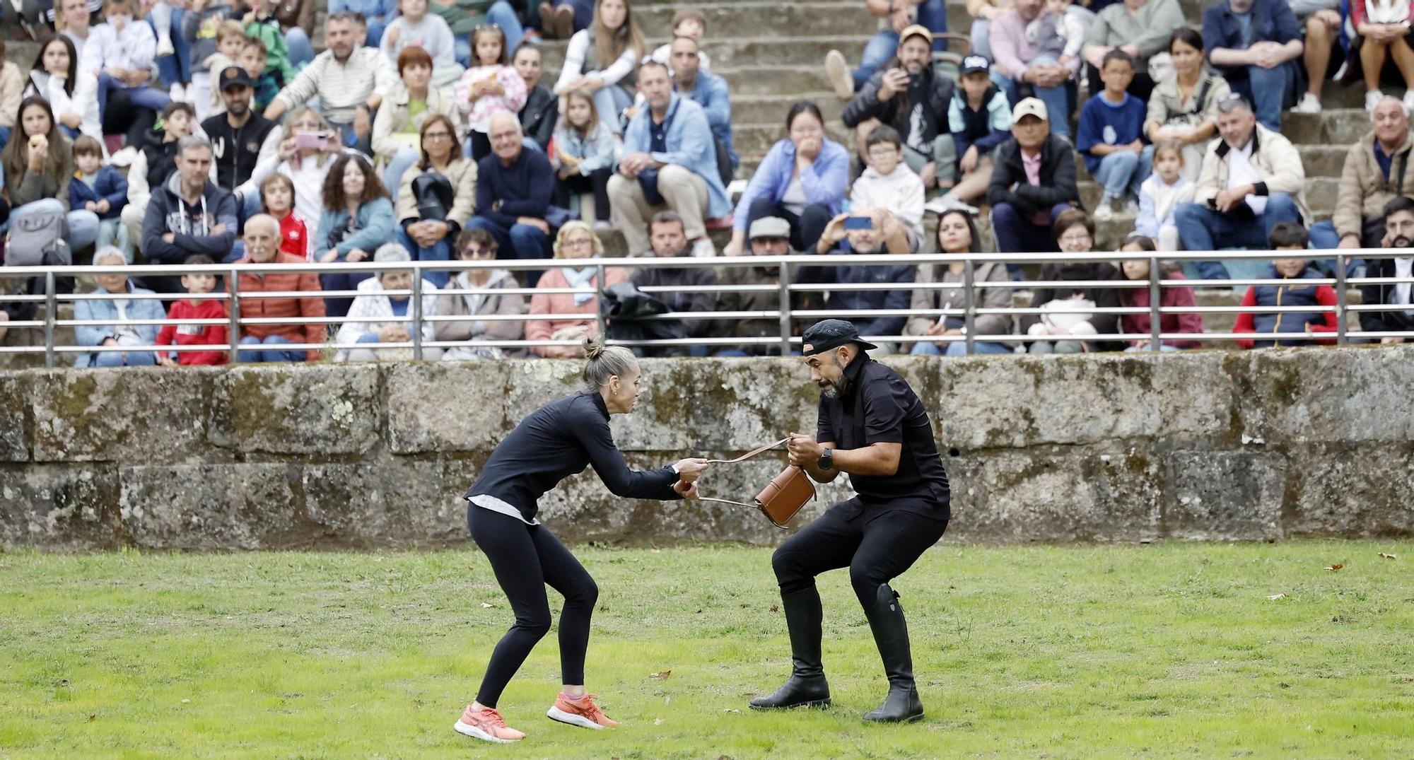 Exhibición de la Policía Nacional en el auditorio de Castrelos en Vigo
