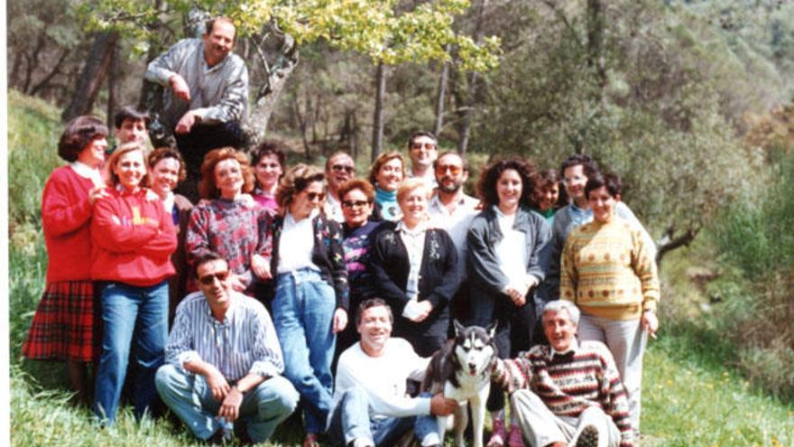 Fotografía antigua del equipo del laboratorio de hormonas de Carlos Haya.