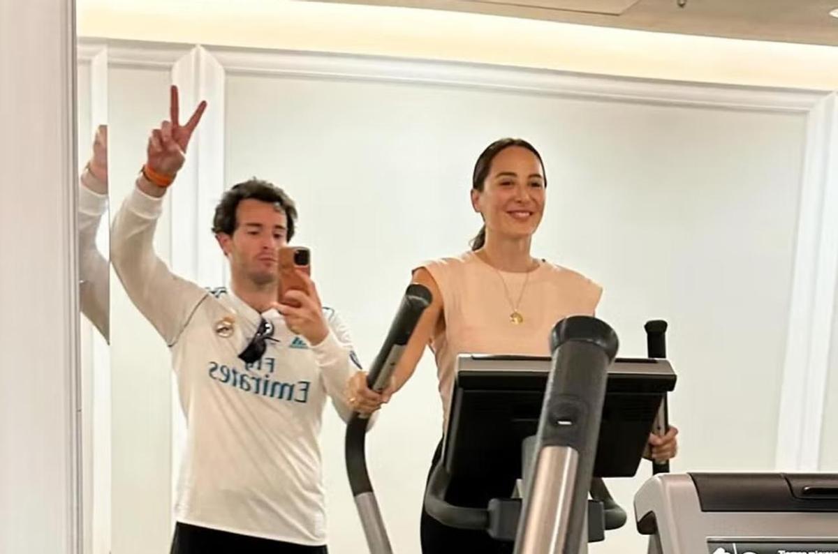 Tamara Falcó y su marido Íñigo Onieva haciendo ejercicio