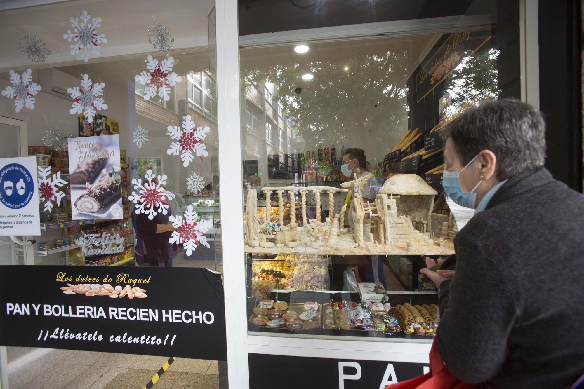 Así es la decoración que ha ganado el premio especial del concurso de Navidad del comercio de Alicante