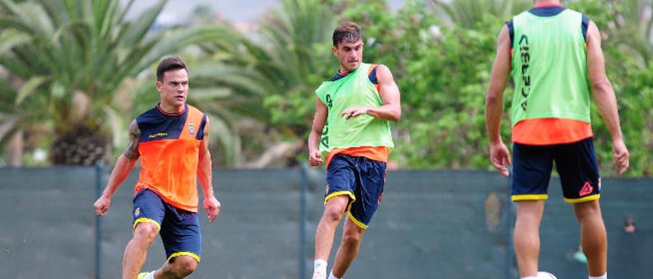 Asdrúbal Padrón, durante un entrenamiento en el Campo de Golf.