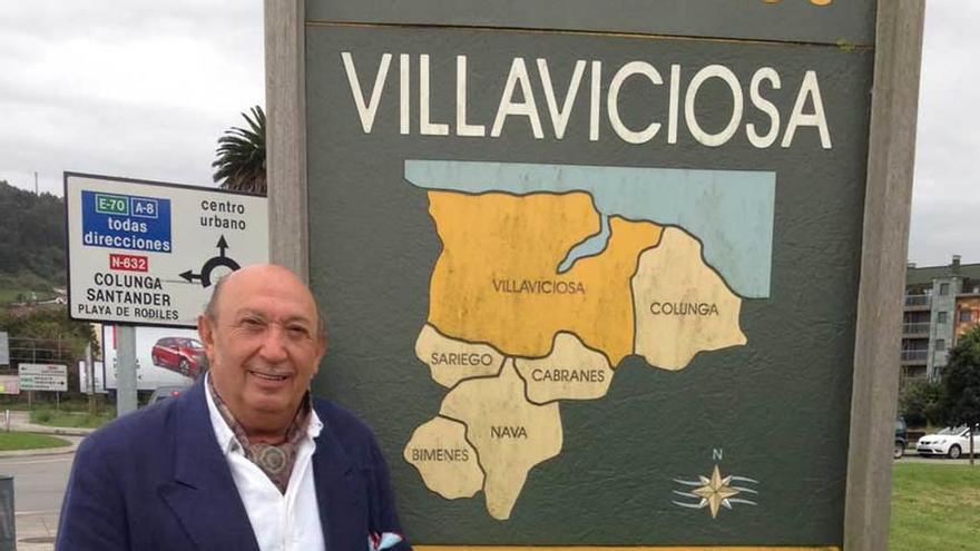 El viaje revelador del hombre que venera el traje regional