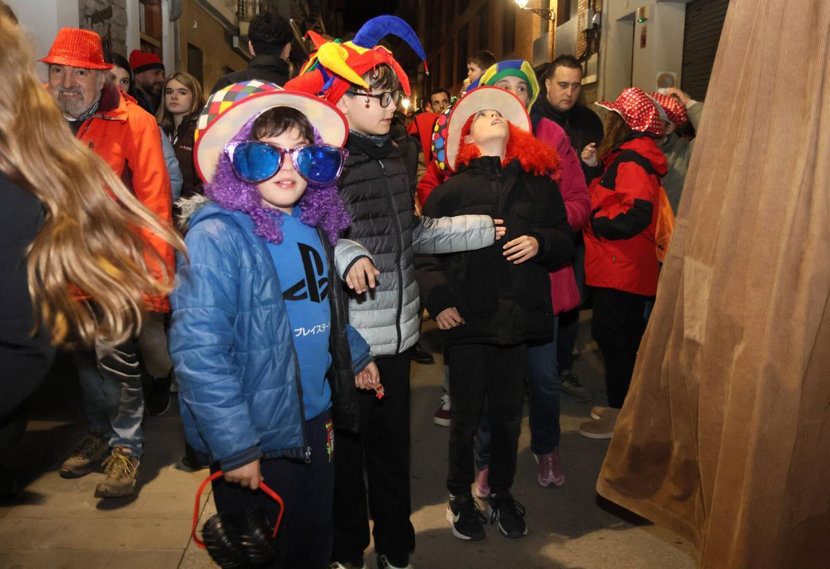 Troba't a les fotos de l'inici del Carnaval de Sallent 2026