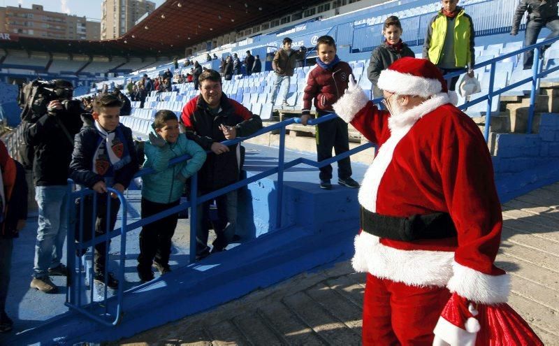 Entrenamiento a puerta abierta del Real Zaragoza en La Romareda