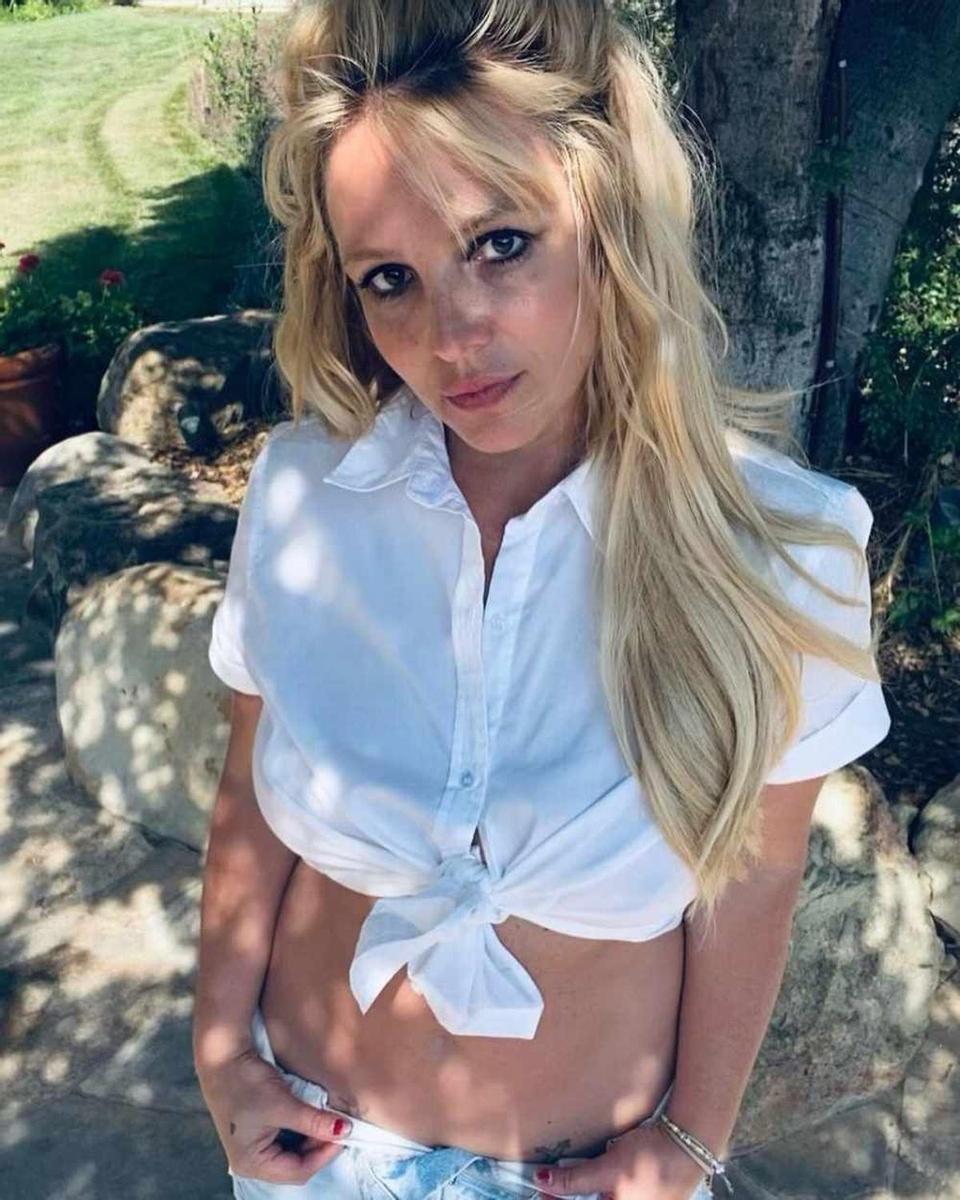 Britney Spears habla de sus fotos topless