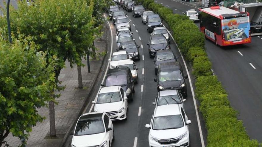 Una de las protestas del taxi contra las VTC en A Coruña.