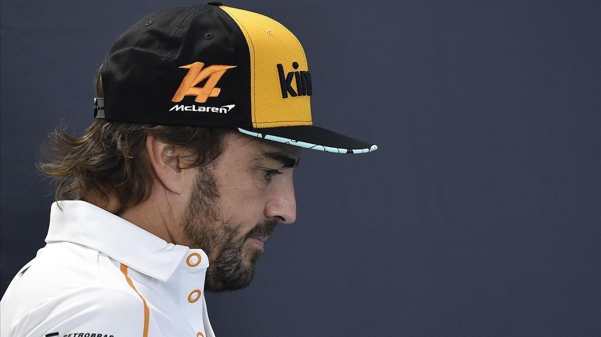 zentauroepp44748422 mclaren honda s spanish driver fernando alonso arrives to gi180823165306