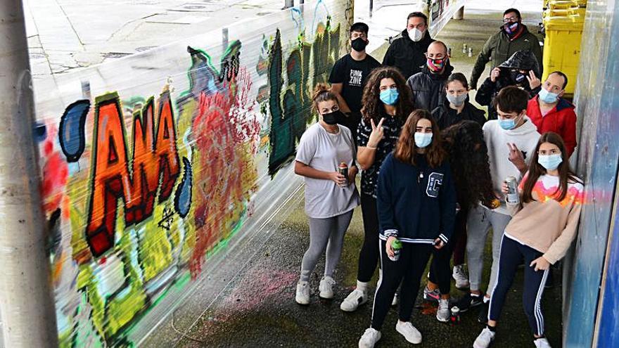 Uno de los grupos de jóvenes participantes en el curso.   | // G.N.