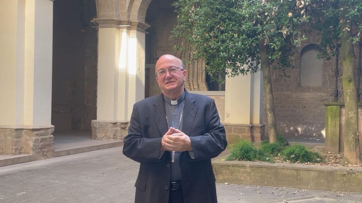 Primeras reacciones de Francisco Conesa tras ser nombrado Portaestandarte del Misteri d'Elx