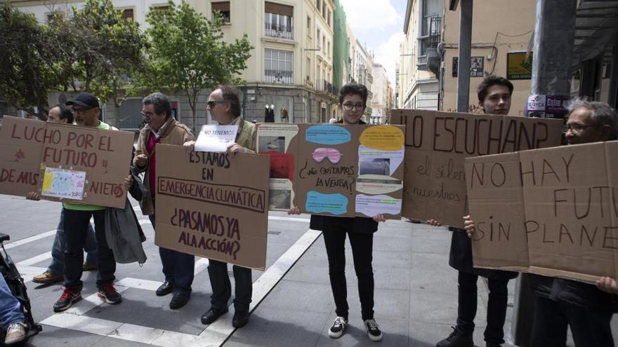 La lucha para frenar el cambio climático se cuela en el acto