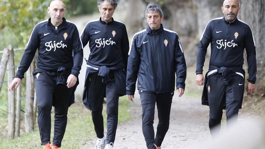 Abelardo: &quot;Ni antes éramos de Champions, ni ahora vamos a bajar seguro&quot;