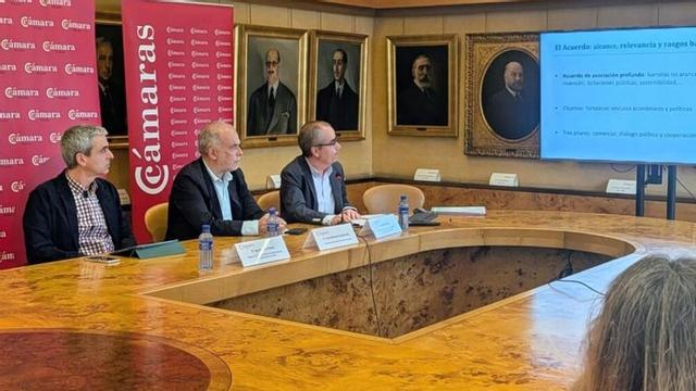 Por la izquierda, Ignacio del Rosal, José Manuel Ferreira y Javier Blanco. |