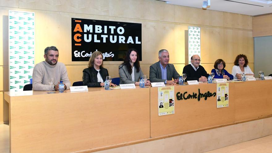 Berta Dávila e Juan Tallón, finalistas do Premio Novela Europea Casino de Santiago