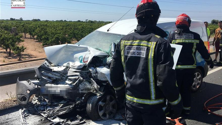 Un muerto y cinco heridos, miembros de una familia alemana, en un accidente en Morella