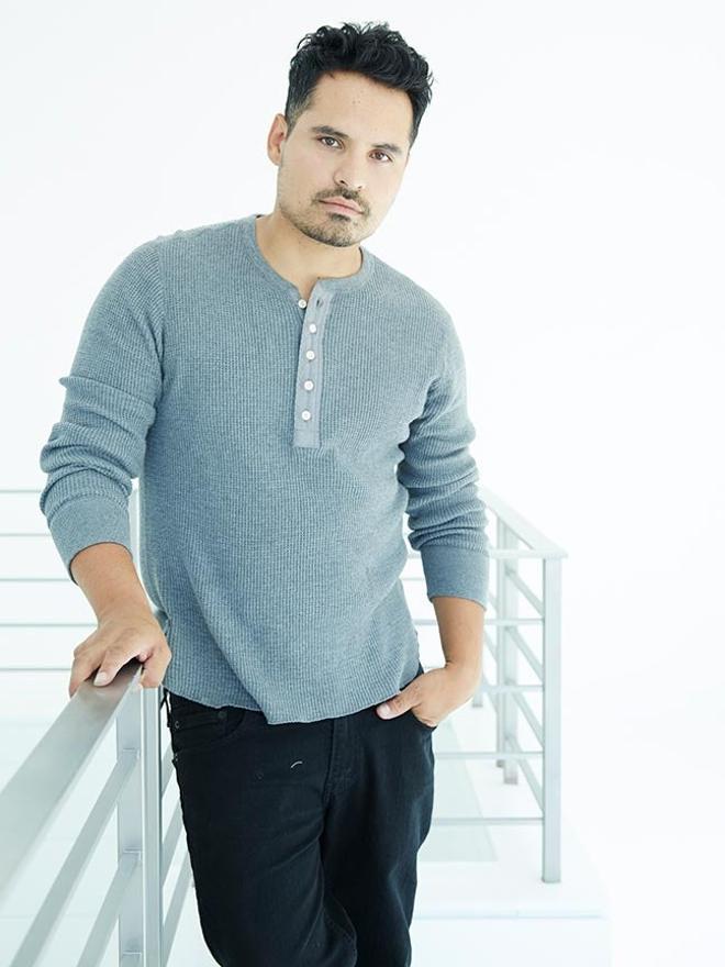 Michael Peña saldrá en la cuarta temporada de 'Narcos'