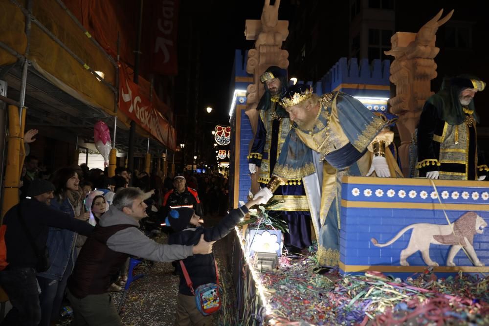 Cabalgata de Reyes 2020 en Gijón