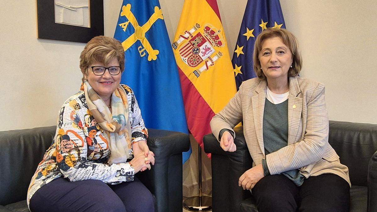 Por la izquierda, Maribel Méndez y Delia Losa.