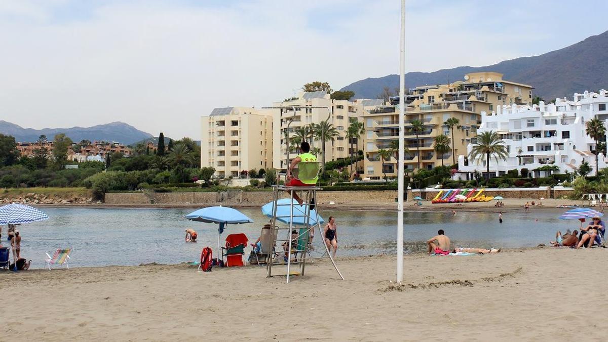 Estepona pone en marcha el servicio de socorrismo este jueves 15 de junio.