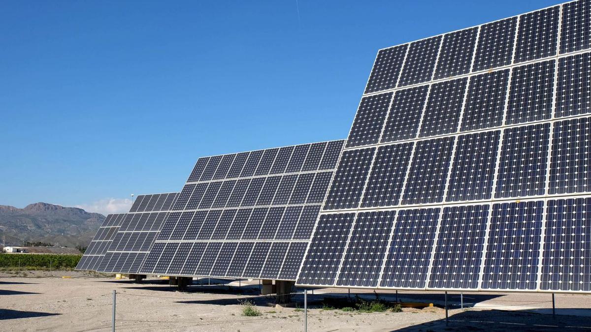 Campos solares para producción de energía fotovoltaica instalados en la Región. | L.O.