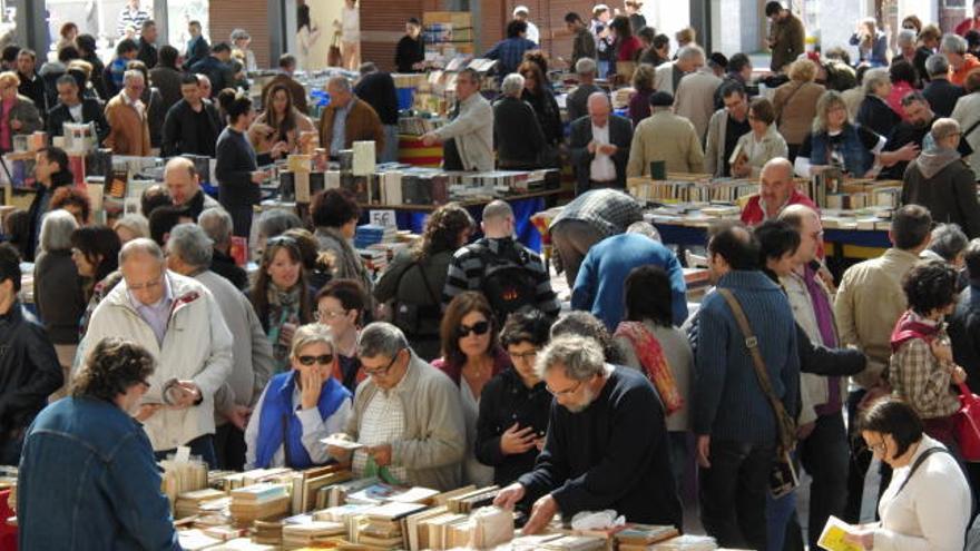 El Casino Menestral Figuerenc recorda la Fira del Llibre Vell