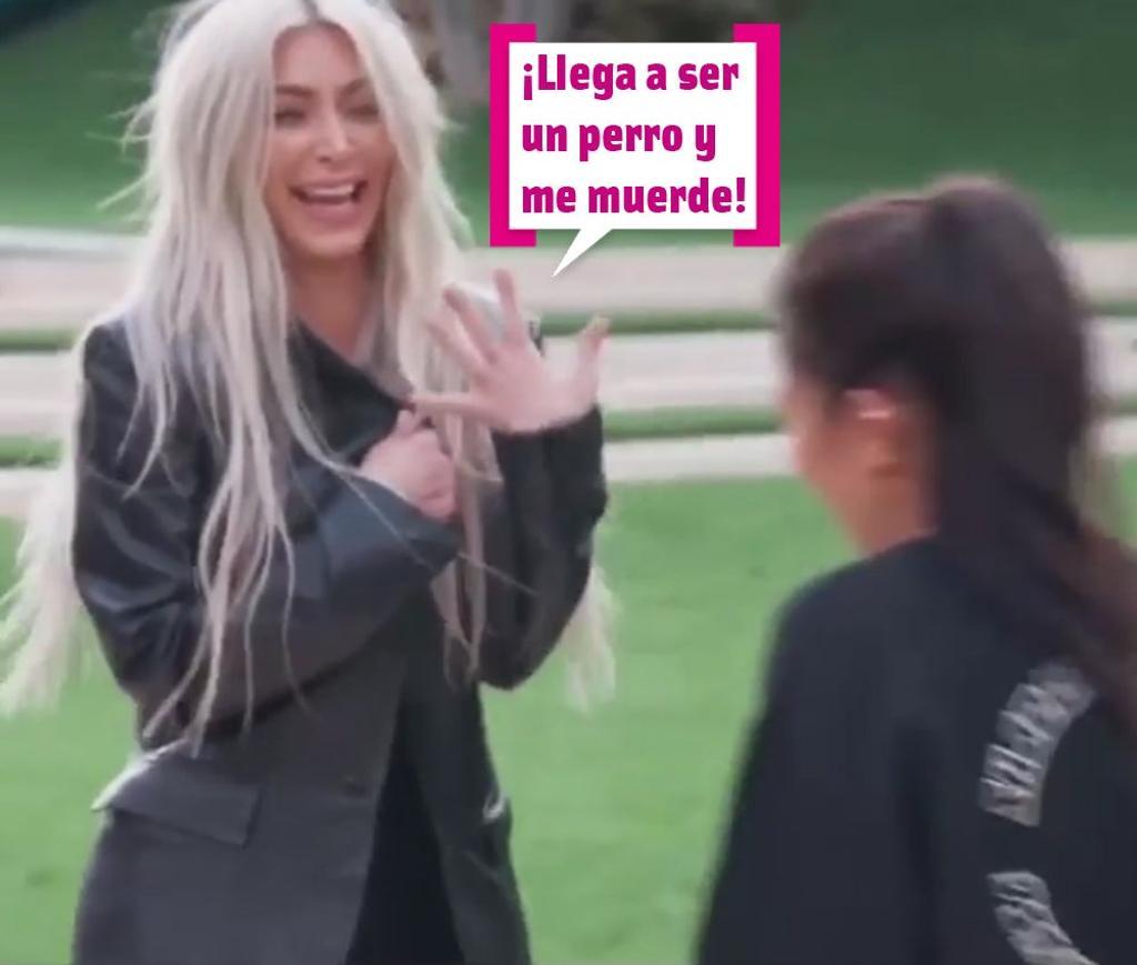 Kim Kardashian diciendo: "Llega a ser un perro y me muerde"