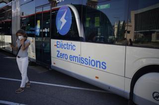 Barcelona hace su mayor compra de buses eléctricos: ¿Cuántos tendrá en total la capital catalana?