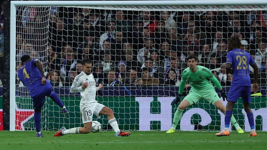 Teze anota el gol del honor contra el Real Madrid