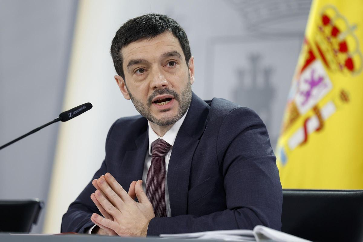 El ministro Pablo Bustinduy.