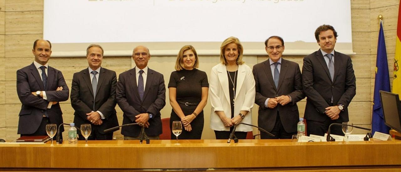 La presentación del informe ‘Human Capital Outlook’ se ha realizado en el Instituto de Estudios Portuarios de Málaga.