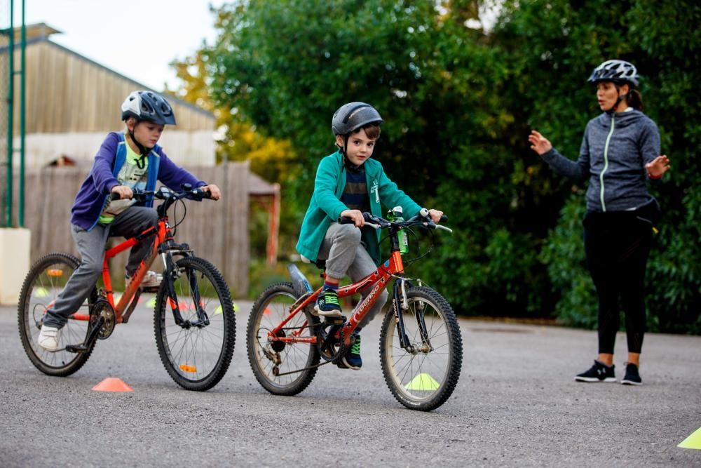 Por segundo año la escuela de iniciación al triatlón abre sus puertas a una ilusionante temporada de formación