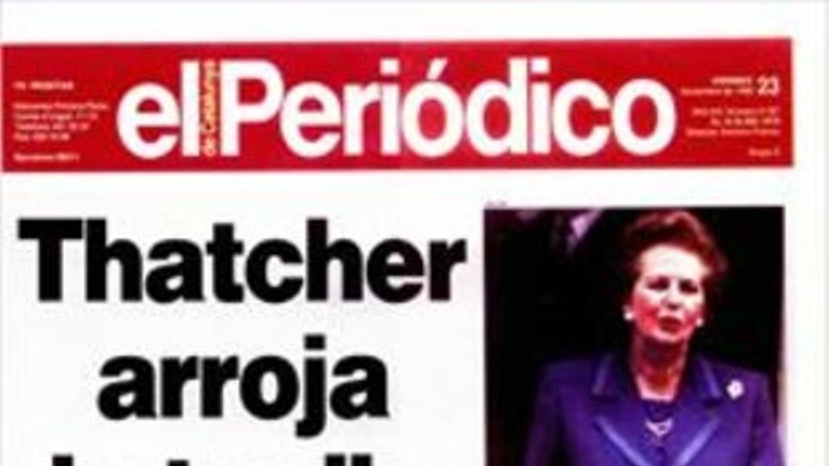 ADIÓS A DOWNING STREET' Margaret Thatcher, sin perder su sonrisa que siempre parecía falsa, abandonando  su casa del 10 de Downing Street, el 27 de noviembre,  seis días después de ser fulminada.