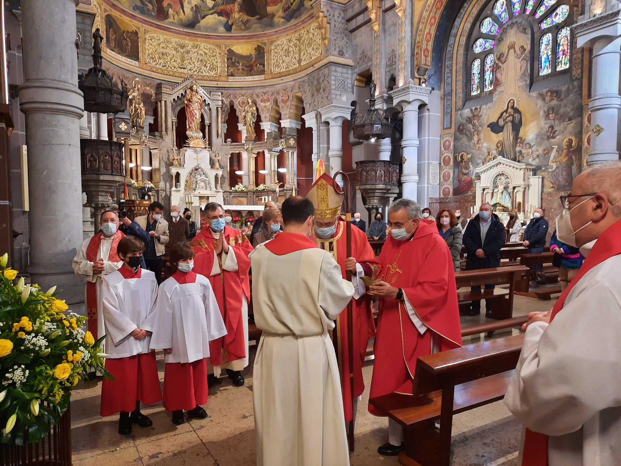 La bendición de la imagen de Juan Pablo II en la Basílica, en imágenes